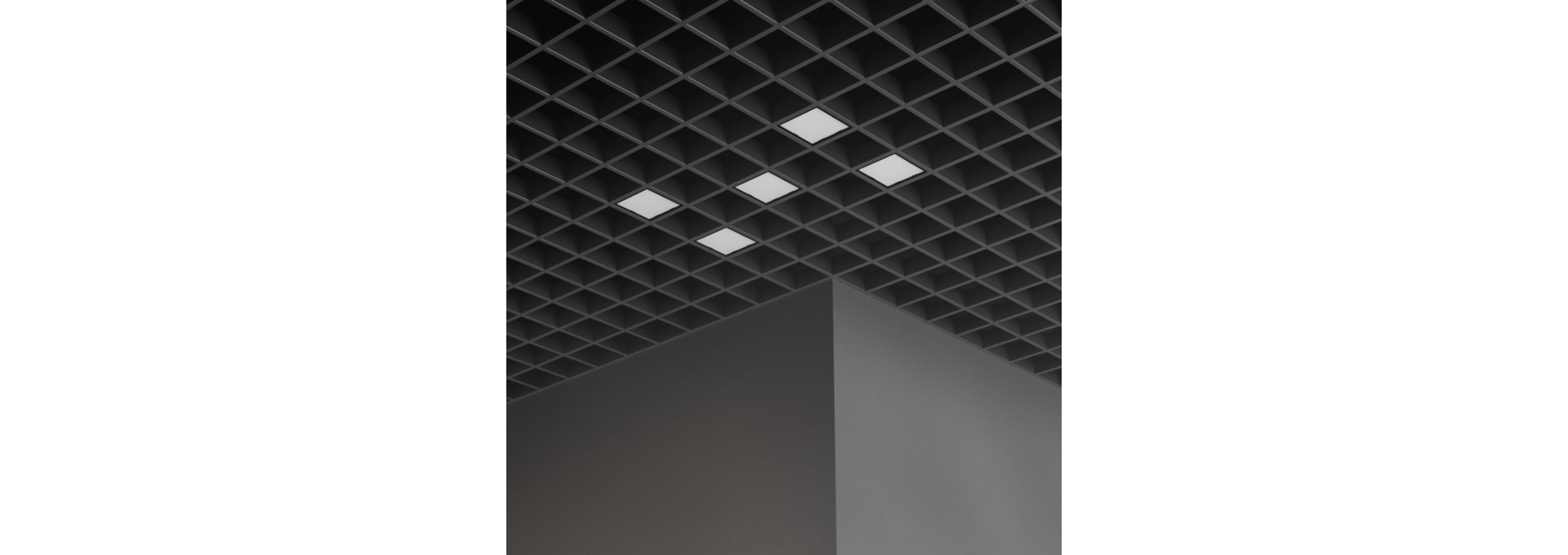 Опция. Грильято Мозаик 34х5. Черный корпус