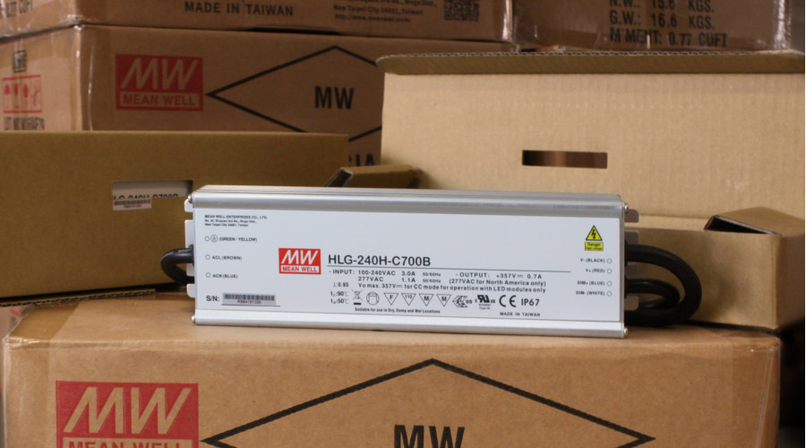 Светильники на базе блоков питания Mean Well!