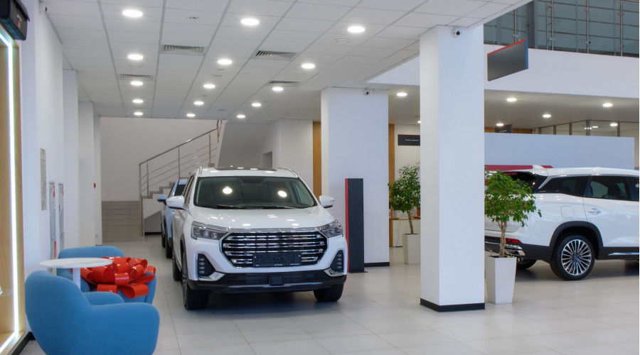 «Агат»: освещение автосалона в Н. Новгороде