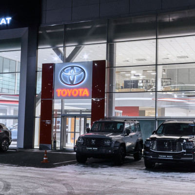  «Агат»: освещение автосалона в Абакане