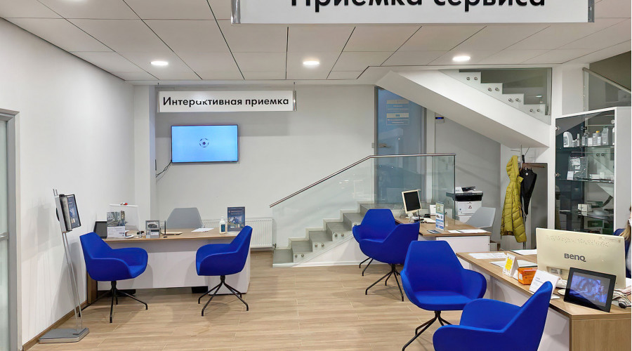 Автосалон «Автогранд» 