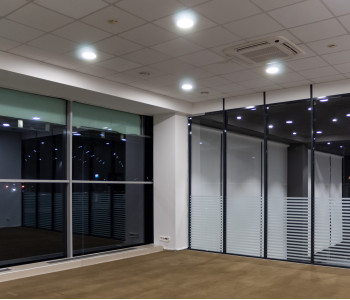 Автосалон Exeed: замена освещения