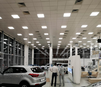 Автосалон Hyundai