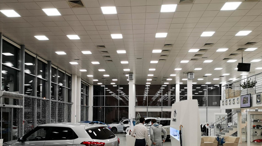 Автосалон Hyundai