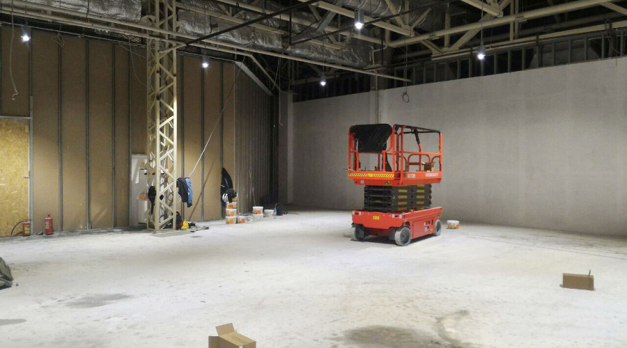 Автосалон Мега Парнас