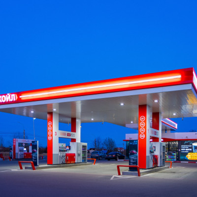 АЗС «Лукойл» (Волхонское шоссе): освещение автозаправочной станции