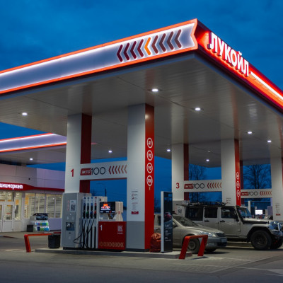 АЗС «Лукойл»: замена устаревшего освещения