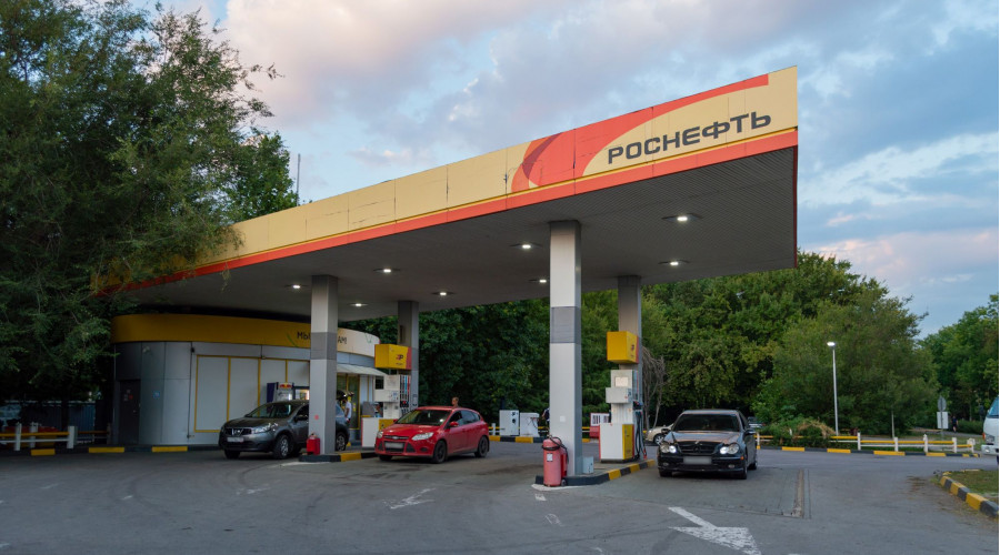 АЗС «Роснефть»: замена освещения 