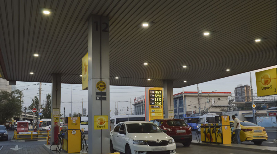 АЗС «Роснефть»: модернизация системы освещения 