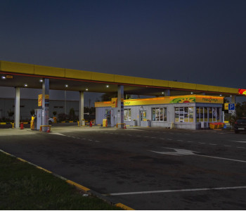 АЗС: модернизация устаревшего освещения 