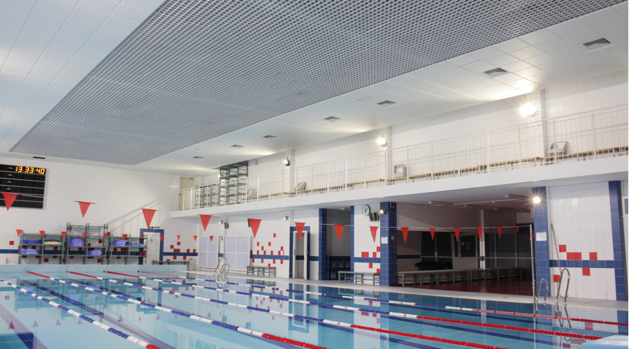 Бассейн политехнического колледжа