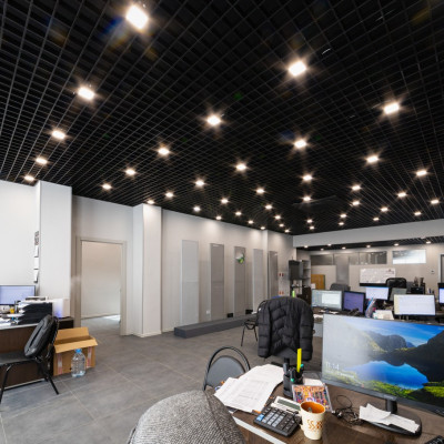 БЦ «Черепанов»: офисное освещение