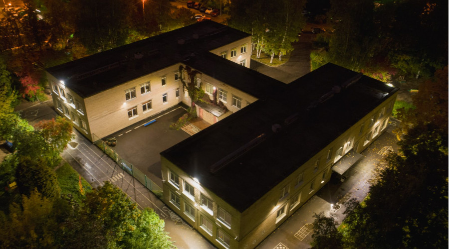  Детский сад: замена внутреннего и уличного освещения 