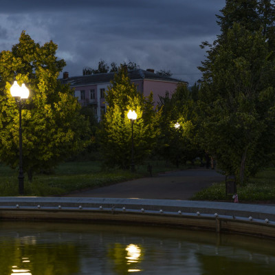 Дмитровский парк в г. Рыбинске: замена уличных светильников 