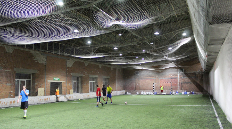 Футбольный манеж «Феникс»