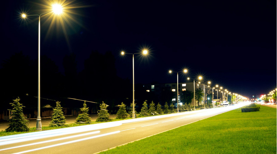 Город Нальчик: освещение проезжих частей и тротуаров