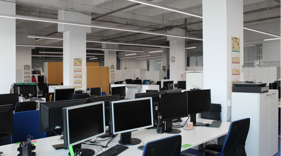  АО «Издательский дом «Бурда»: освещение офисного пространства