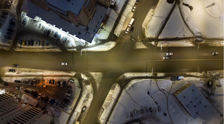 Киров: освещение шоссе, тротуаров и перекрестков  