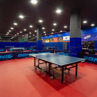 Клуб настольного тенниса «ФоррестГамп»: освещение спортивного зала