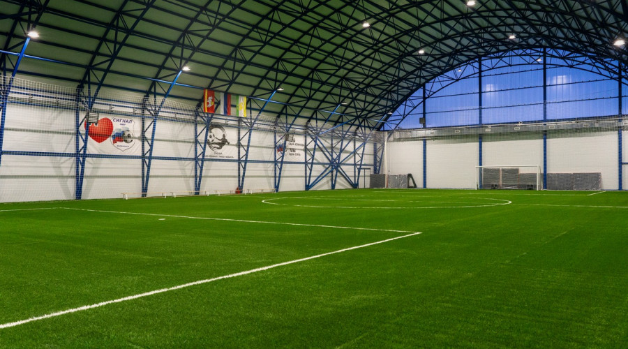 МБУ «СШОР по футболу «Сигнал»: освещение крытого футбольного поля