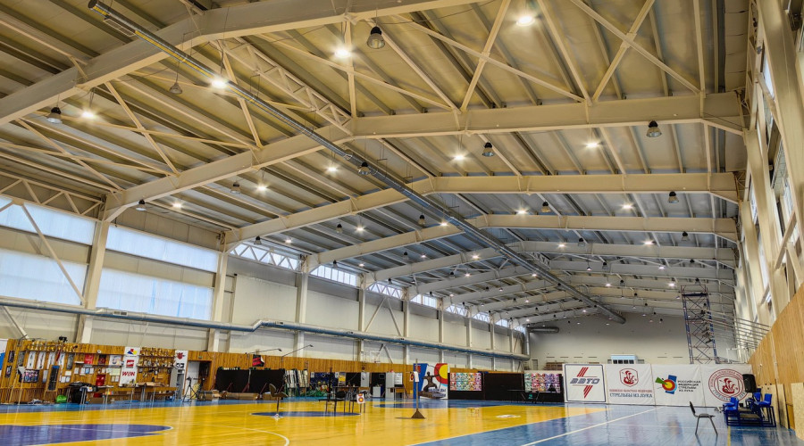 МБУ «Стрелец»: освещение зала стрельбы из лука