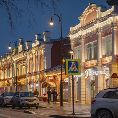 Комплекс зданий начала XX века: архитектурное освещение