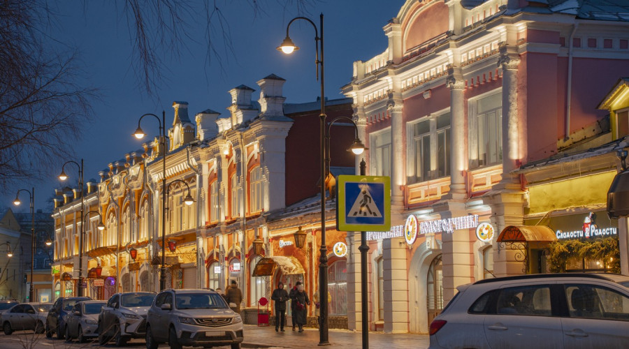 Комплекс зданий начала XX века: архитектурное освещение