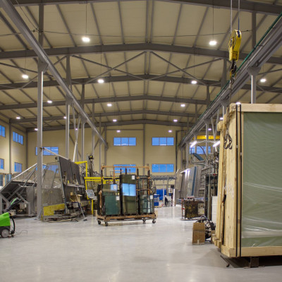  Оконный завод «Лабрадор»: замена производственного освещения