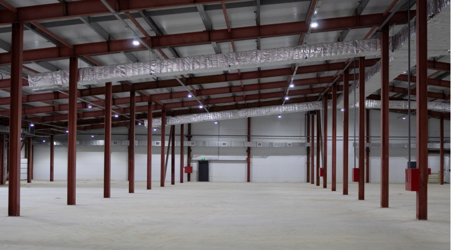 ООО «Крофт»: внутреннее освещение склада