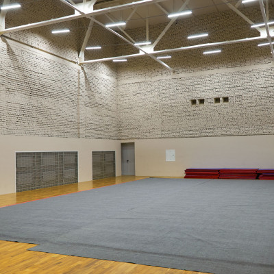 ООО «Сосновый лес»: модернизация освещения спортивного зала