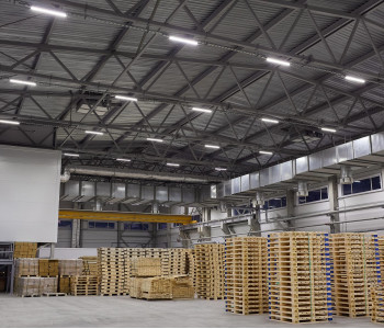 «Оско-Инвест»: освещение склада готовой продукции