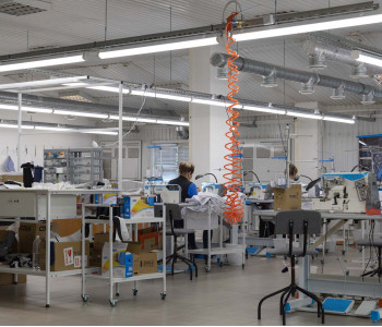 Освещение швейного цеха