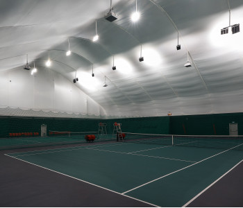 Освещение теннисного клуба