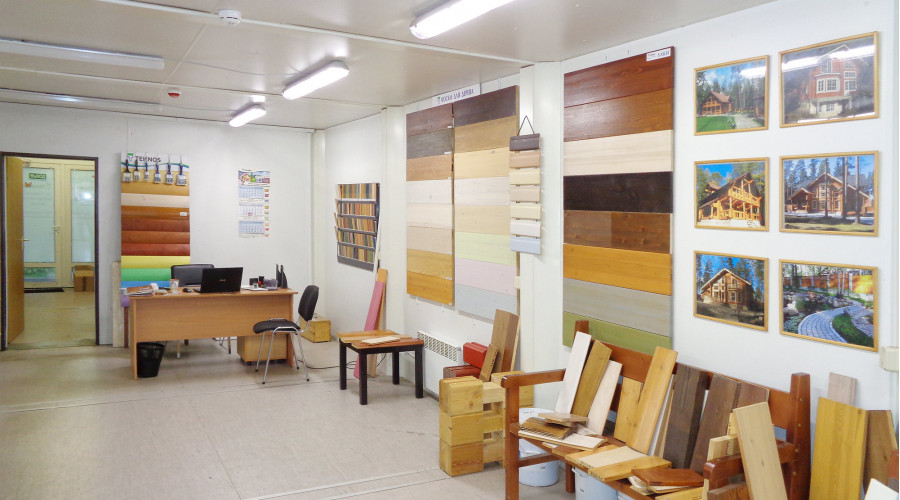 Торговый павильон на выставке коттеджей