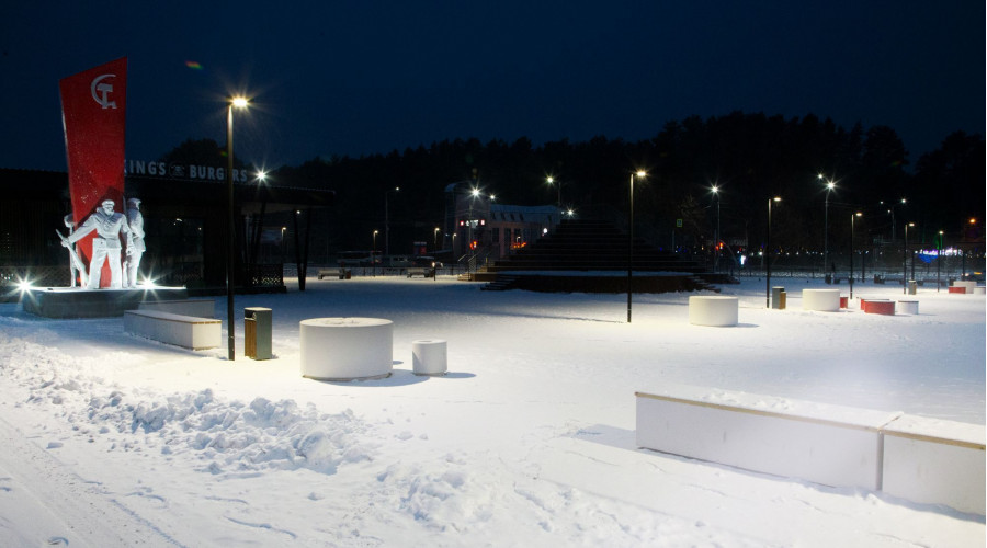 Нефтекамск: освещение Площади борцам революции