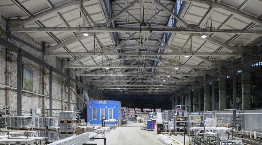 ООО «ЕСНА ГРУПП»: освещение покрасочного цеха