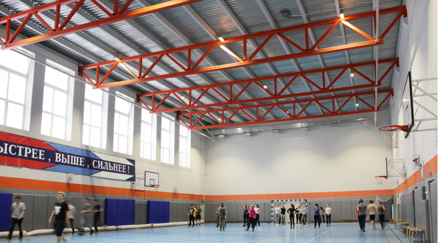 Спортзал политехнического колледжа