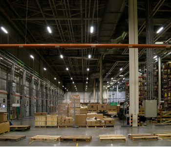 Склад «Джон Дир»