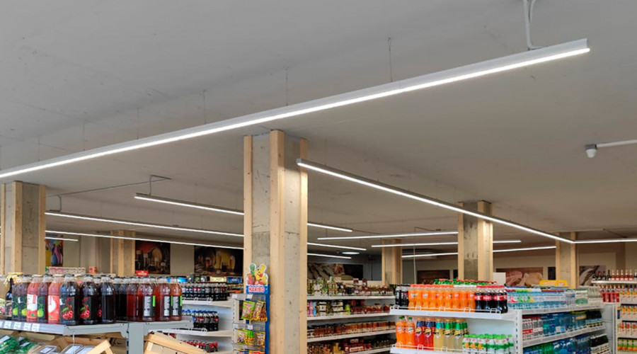 Продуктовый магазин в г. Адлер: освещение павильонов