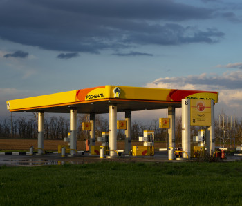 «Роснефть»: освещение АЗС 
