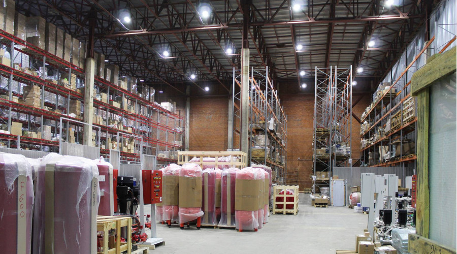 Склад ООО «Водокомфорт»: замена устаревших светильников с ДРЛ