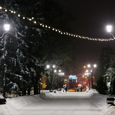 Сквер «Октябрьский»: замена освещения