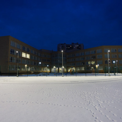 Средняя общеобразовательная школа № 693: наружное освещение