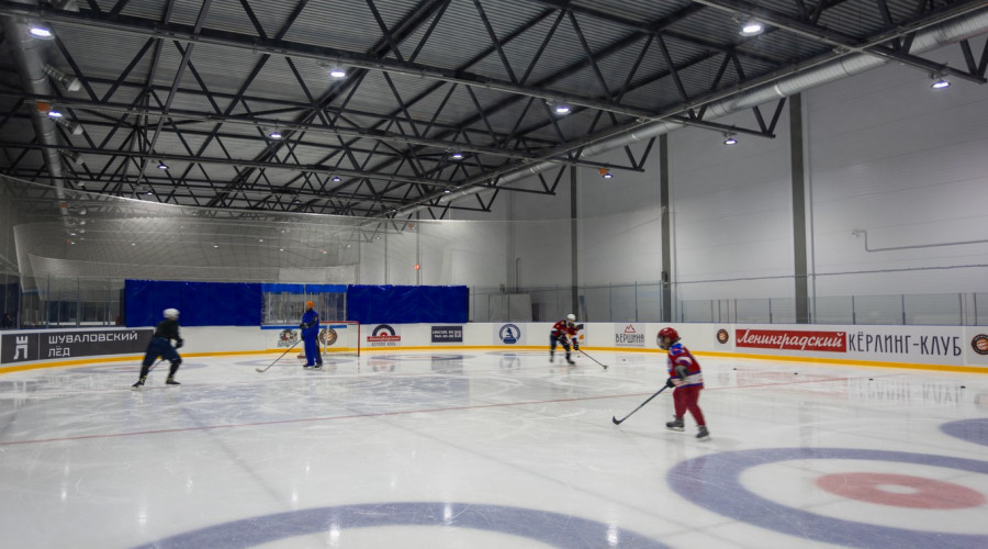 Спортивный комплекс «Шуваловский лед»: внутренне освещение