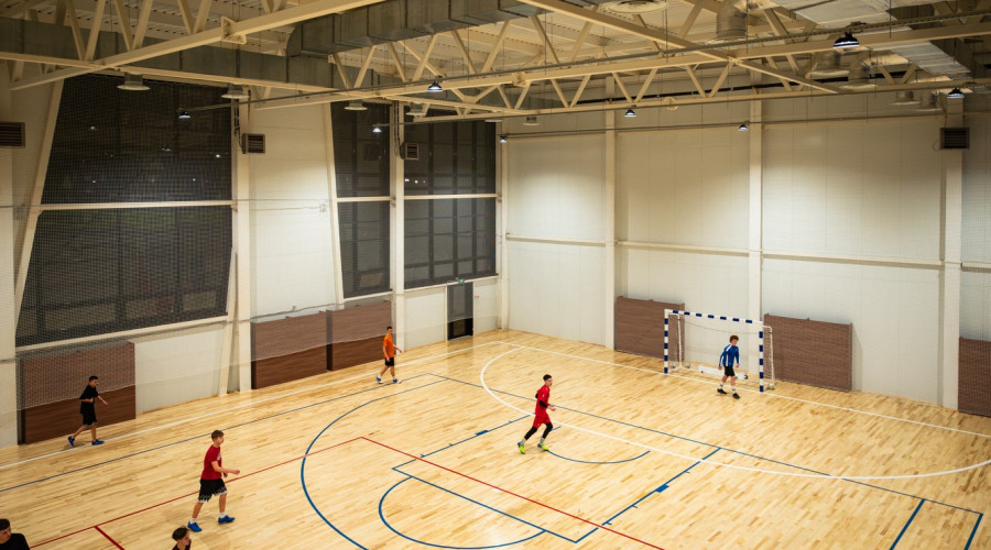 Спортивный комплекс «Россия»: освещение большого спортивного зала