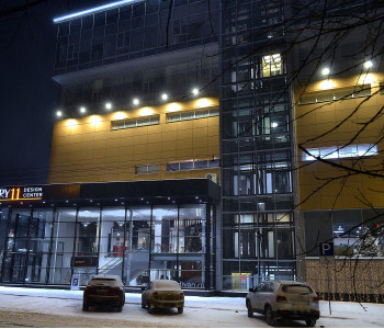 ТЦ «Галерея 11»: архитектурная подсветка