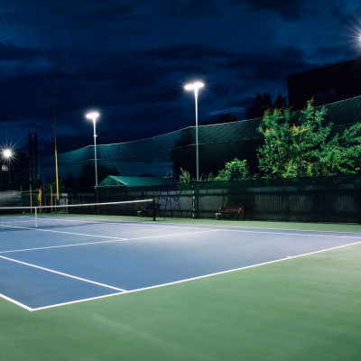 Теннисный центр Smash: освещение теннисных кортов