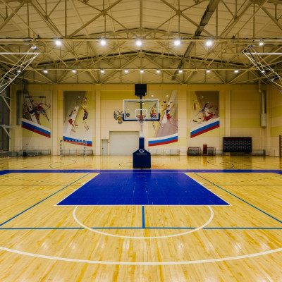 Учебно-тренировочный центр «Новогорск»: освещение баскетбольного зала