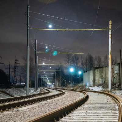 Ярославль: освещение трамвайных путей.