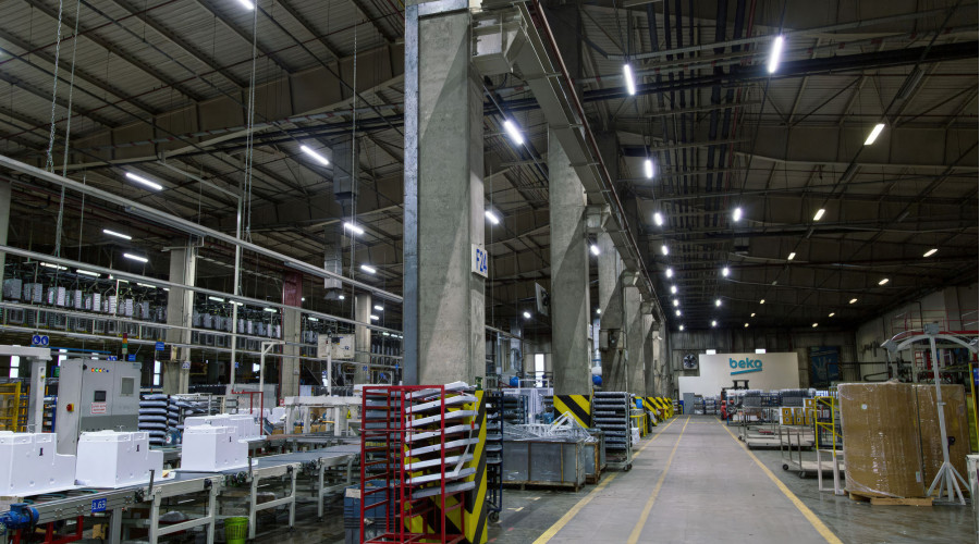 Завод «Беко»: замена освещения склада